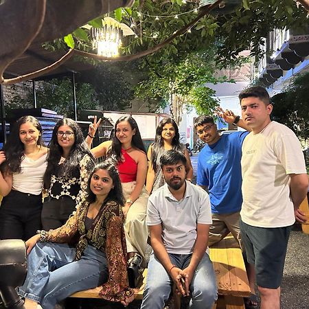 Unplanned Hostel Udaipur Bagian luar foto