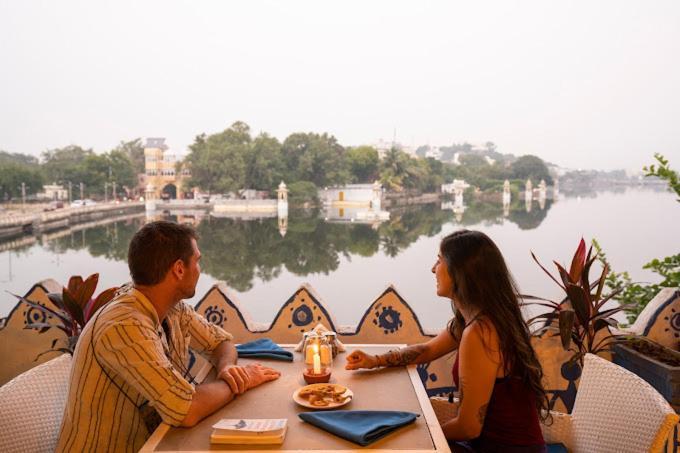 Unplanned Hostel Udaipur Bagian luar foto