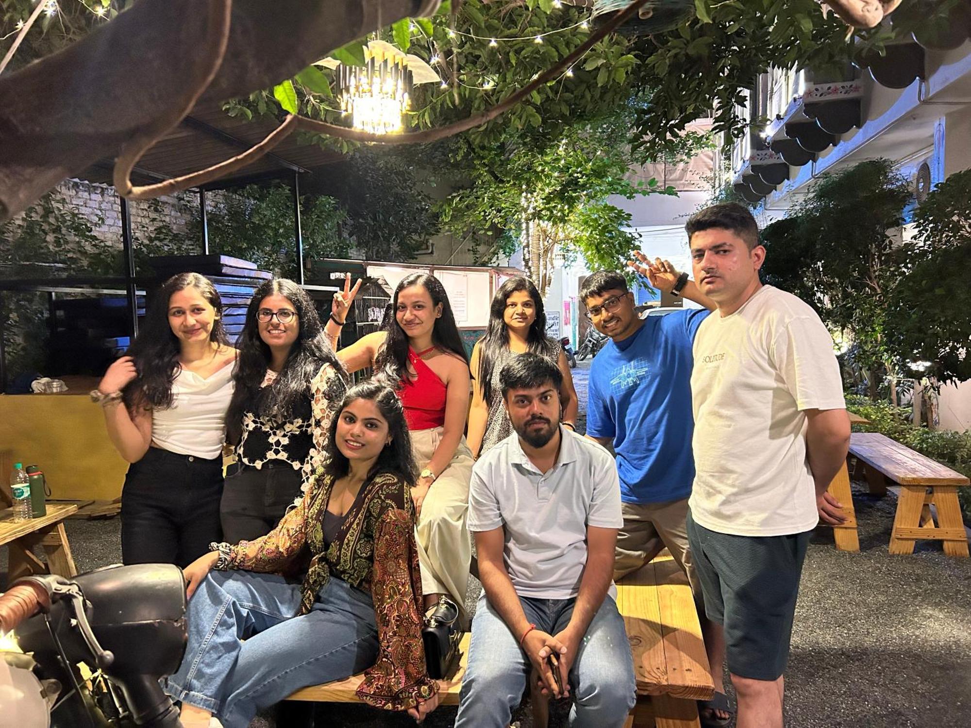 Unplanned Hostel Udaipur Bagian luar foto