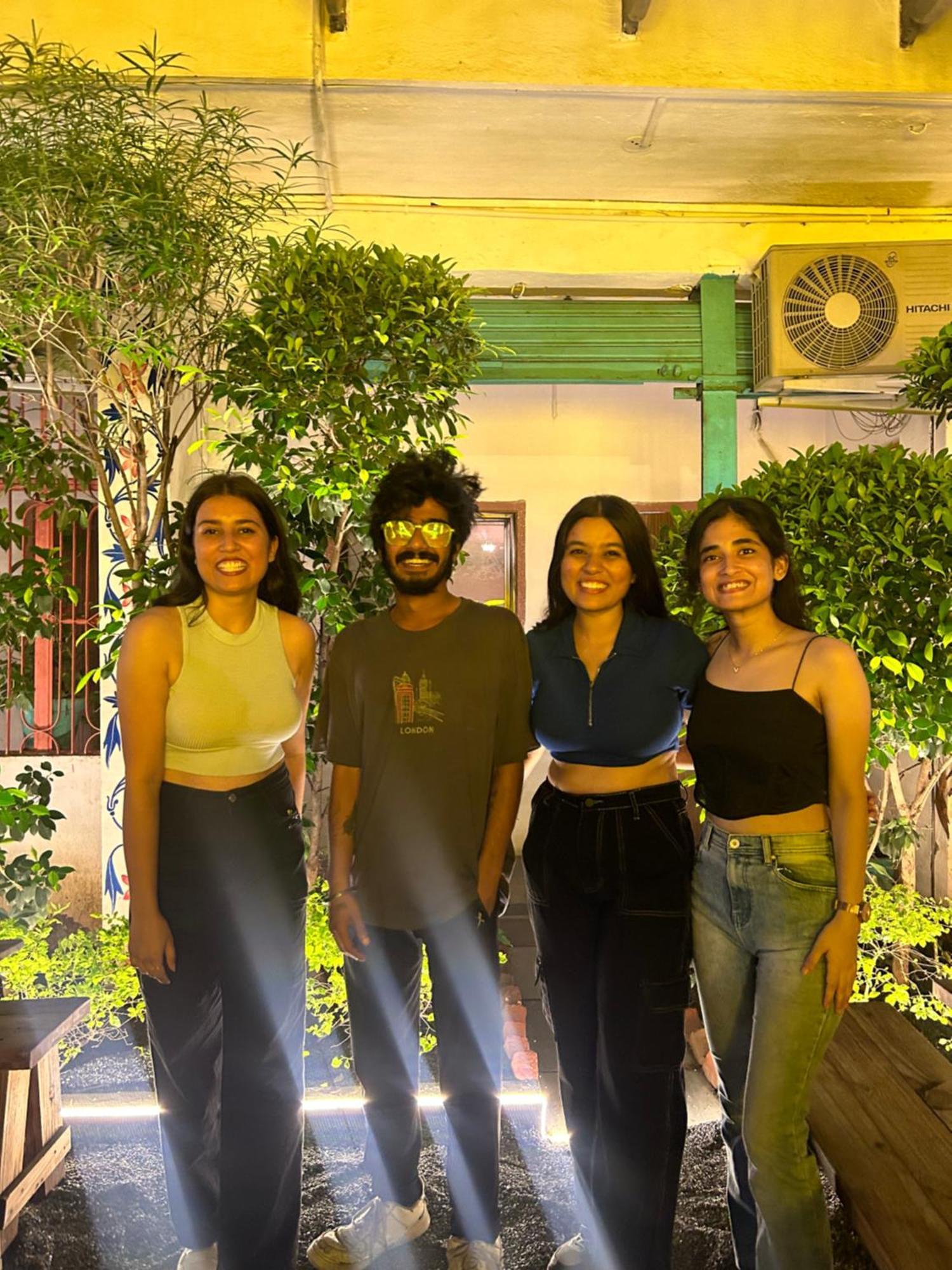 Unplanned Hostel Udaipur Bagian luar foto