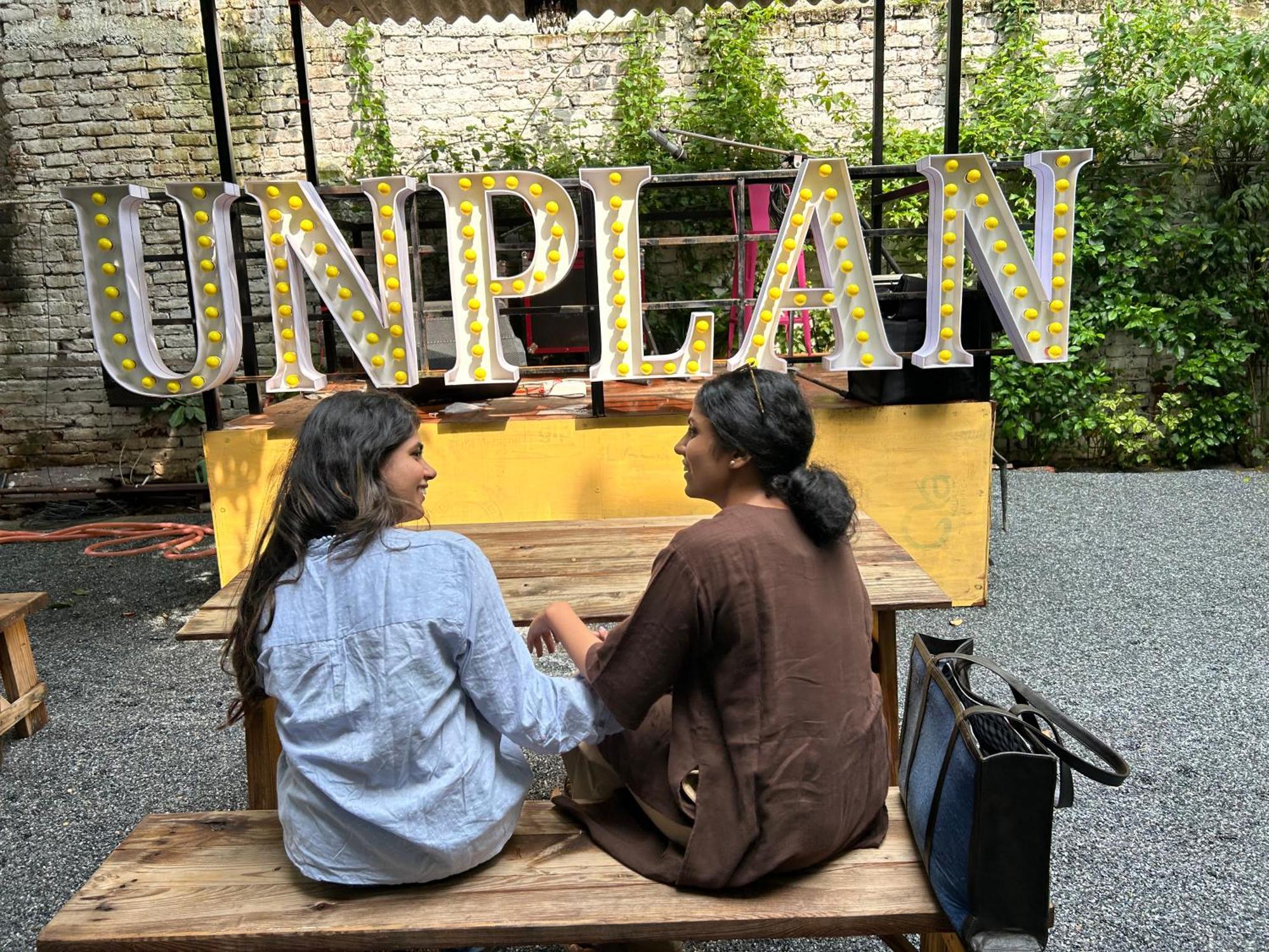 Unplanned Hostel Udaipur Bagian luar foto