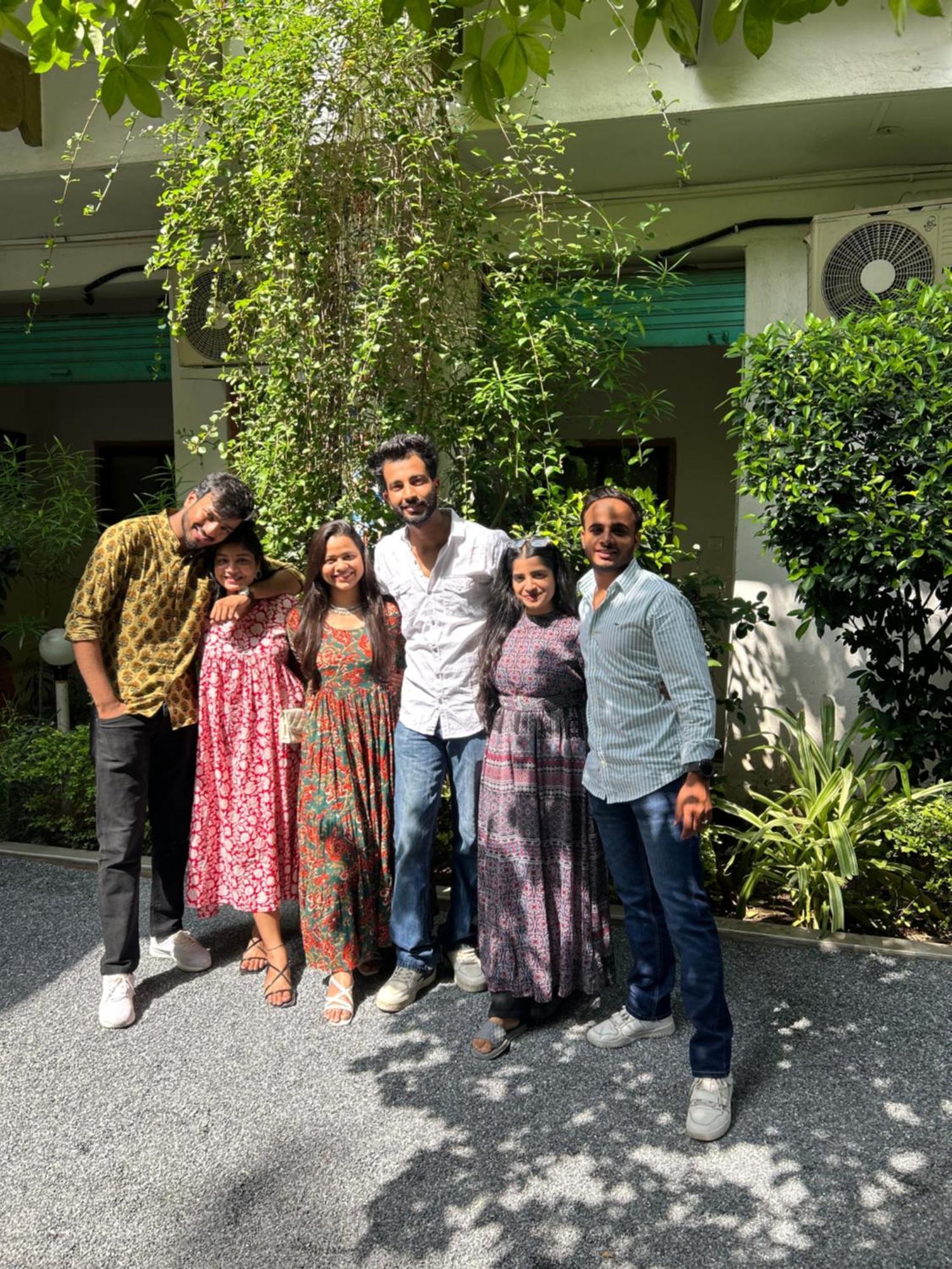 Unplanned Hostel Udaipur Bagian luar foto